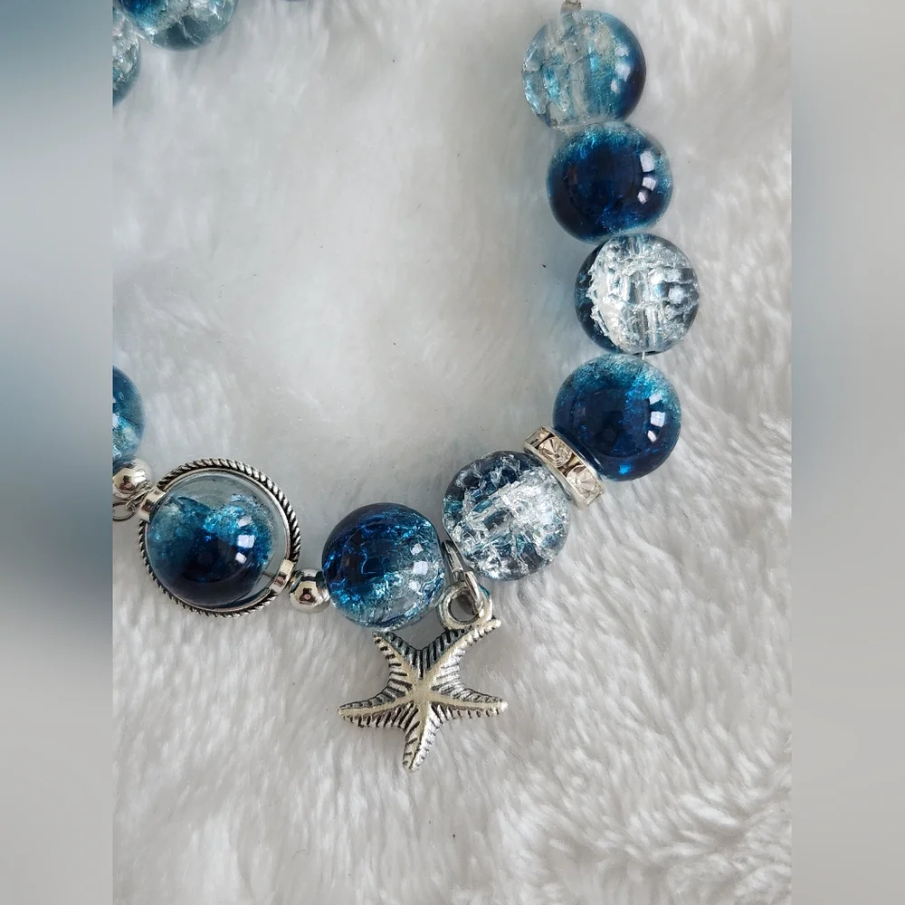 Blue Bead Starfish Adjustable Bracelet - Picture 2 of 6